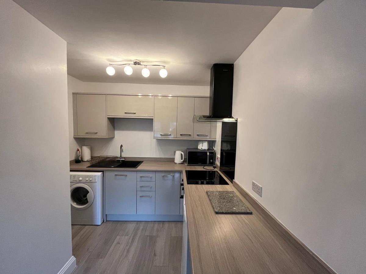 York Centre 2 Bedroom Renovated Flat, 8 Escrick Street 외부 사진