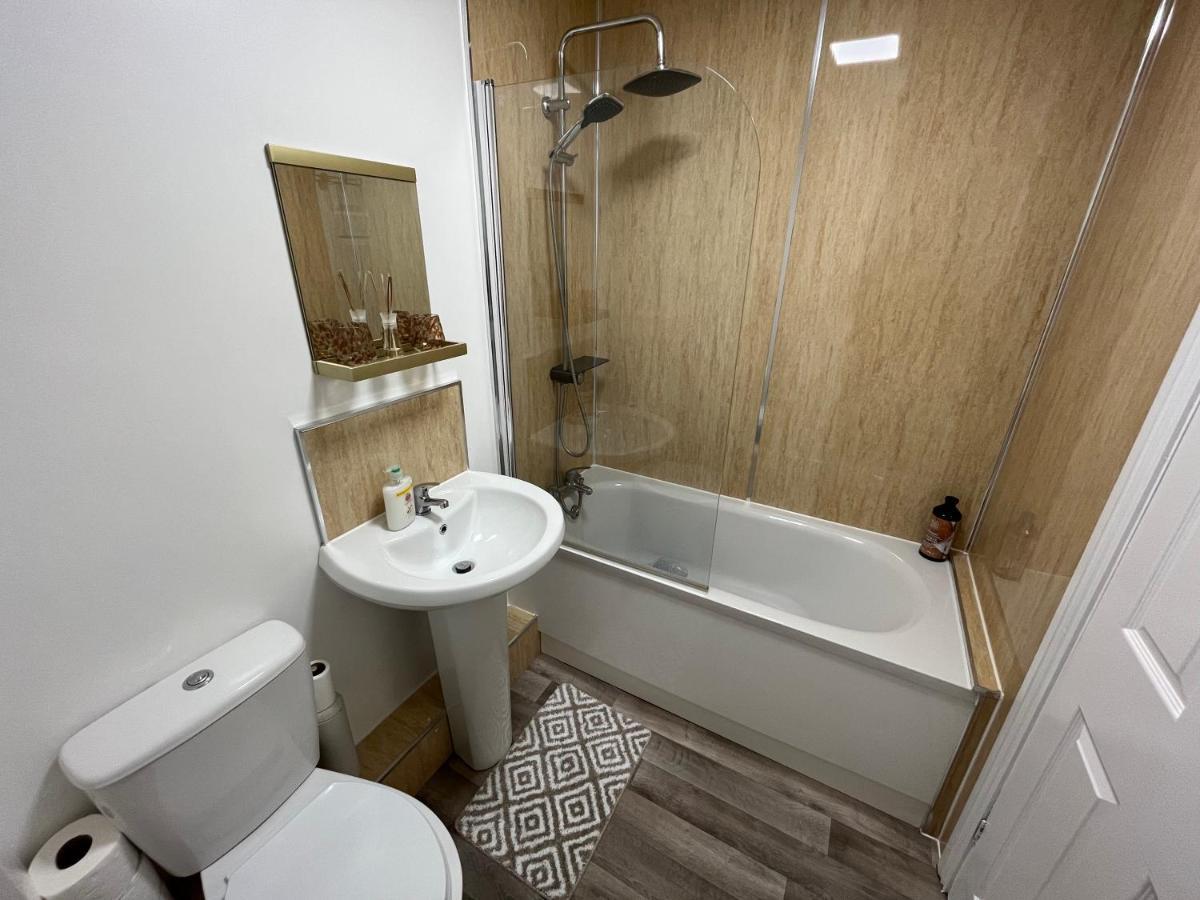 York Centre 2 Bedroom Renovated Flat, 8 Escrick Street 외부 사진